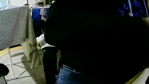 Snapshot of coyote017 chatting on 01-22-25, 12:17 coyote017 online show from 01-22-25, 12:17