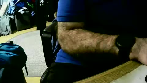 Snapshot of coyote017 chatting on 01-28-25, 01:38 coyote017 online show from 01-28-25, 01:38