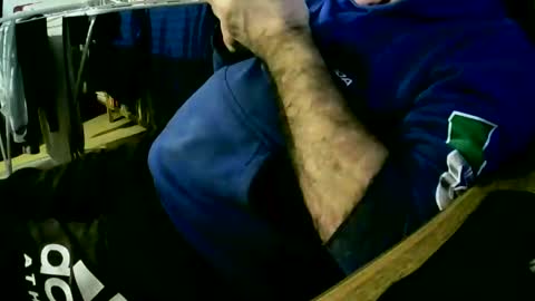 Snapshot of coyote017 chatting on 02-18-25, 11:11 coyote017 online show from 02-18-25, 11:11