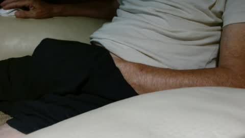 Snapshot of cplmature87 chatting on 07-12-26, 11:40 cplmature87 online show from 07-12-26, 11:40
