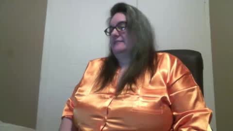 Snapshot of craftgirl2 chatting on 01-06-26, 01:20 Craftgirl online show from 01-06-26, 01:20