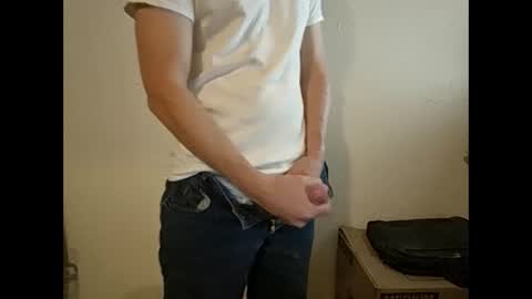 Snapshot of crafty333 chatting on 09-16-25, 12:22 crafty333 online show from 09-16-25, 12:22