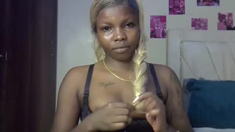 craizybitch online show from 04-28-26, 08:19