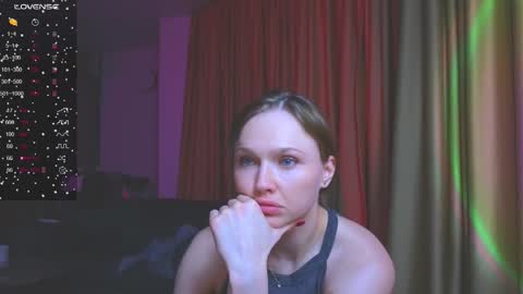 Snapshot of cravelucy chatting on 03-29-26, 03:56 lucy online show from 03-29-26, 03:56