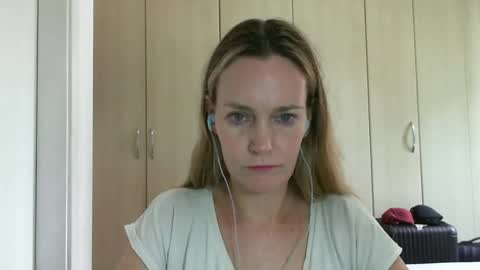 Anny online show from 01-31-25, 11:56