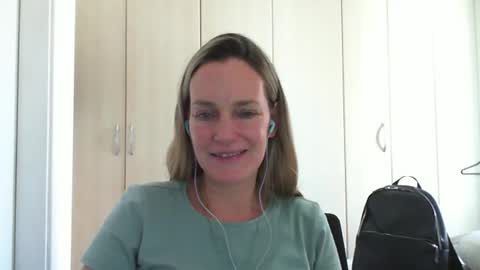 Anny online show from 02-17-25, 05:10