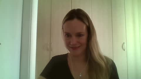 Anny online show from 02-24-25, 05:20