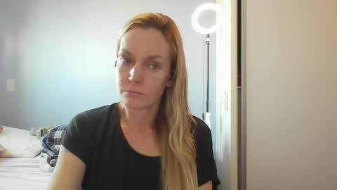 Anny online show from 04-13-26, 10:43