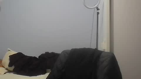 Snapshot of crazyanny chatting on 07-17-26, 12:06 Anny online show from 07-17-26, 12:06