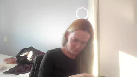 Snapshot of crazyanny chatting on 07-19-26, 06:44 Anny online show from 07-19-26, 06:44