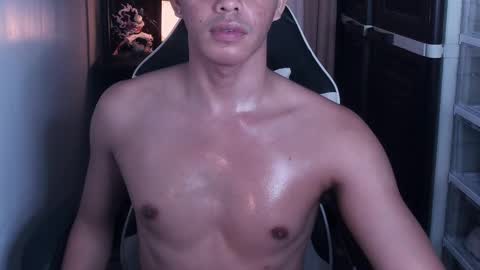 Snapshot of crazyasiancum chatting on 02-13-25, 03:03 Zion online show from 02-13-25, 03:03