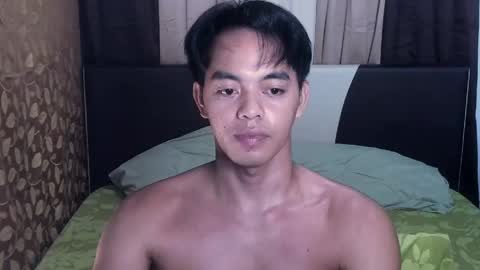 Snapshot of crazyasiancum chatting on 04-28-26, 11:15 Zion online show from 04-28-26, 11:15