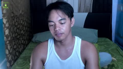 Snapshot of crazyasiancum chatting on 05-10-26, 03:55 Zion online show from 05-10-26, 03:55