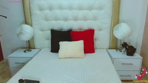 Sara online show from 01-21-25, 01:11