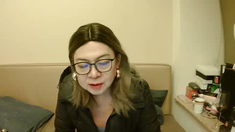 Kelly   online show from 03-05-25, 08:21