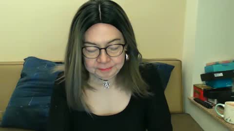 Kelly   online show from 05-20-26, 07:09