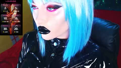 Roxy online show from 02-15-26, 02:47