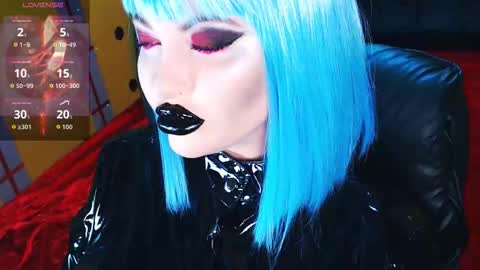 Roxy online show from 03-08-26, 02:54