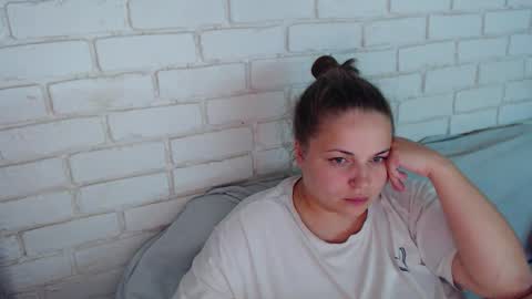 Crazyy Girl  online show from 10-26-25, 06:36