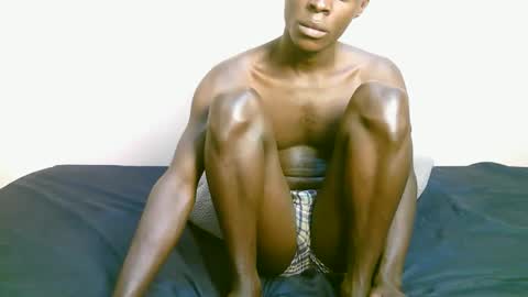 Snapshot of crazzyfucck chatting on 02-21-26, 08:04 Samuel online show from 02-21-26, 08:04