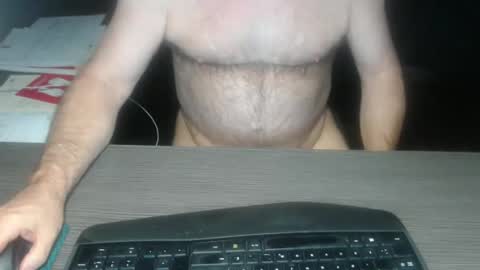 Creamormilk online show from 11-16-25, 09:26