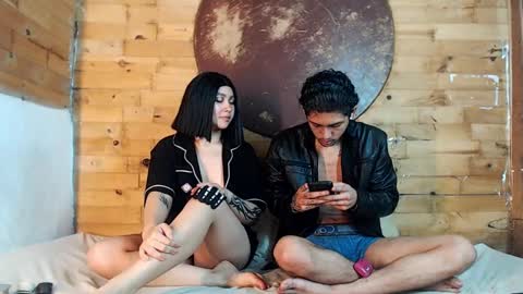 Snapshot of creampie_couple1 chatting on 01-29-25, 06:54 CAMILA Y SEBASTIAN online show from 01-29-25, 06:54