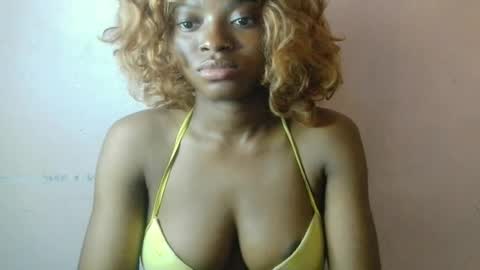 Snapshot of creamy_babyx chatting on 06-22-26, 08:39 Creamy babyx online show from 06-22-26, 08:39