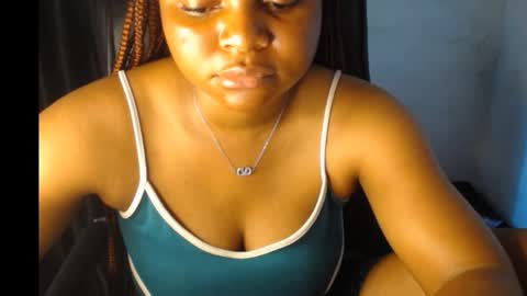 Snapshot of creamy_juicypussy chatting on 11-25-25, 07:52 Lady jasmine online show from 11-25-25, 07:52