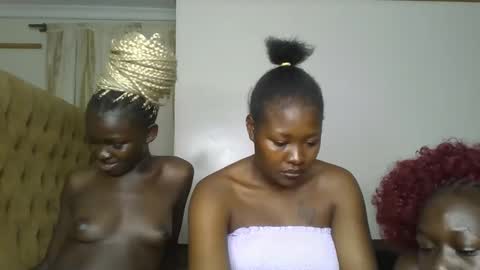 Snapshot of creamy_pie1 chatting on 02-16-26, 06:53 creamy_pie1 online show from 02-16-26, 06:53