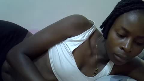 creamy_pussie online show from 04-16-26, 07:53