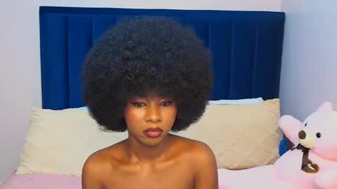 queen online show from 04-23-26, 12:12