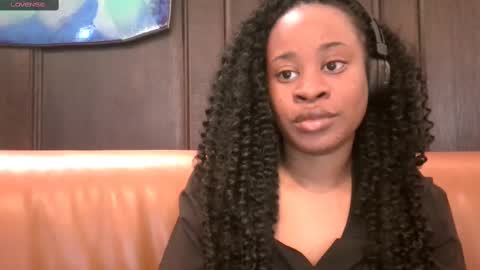 Snapshot of creamycherrypop chatting on 03-08-25, 01:47 FREE online show from 03-08-25, 01:47