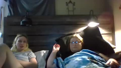 Heather online show from 02-06-26, 12:37