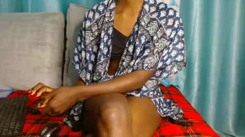 Snapshot of creamypro_ chatting on 09-13-25, 07:30 Taurus04 online show from 09-13-25, 07:30