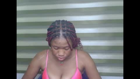 Snapshot of creamyxpussyx chatting on 04-20-26, 10:44 creamyxpussyx online show from 04-20-26, 10:44