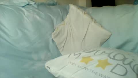 Snapshot of creamyy_pussy chatting on 11-13-25, 07:02 creamyy_pussy online show from 11-13-25, 07:02