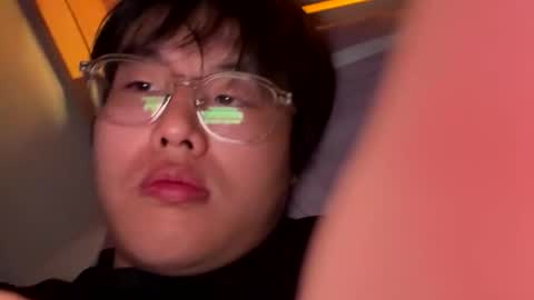 creativekwon01 online show from 11-30-25, 08:13