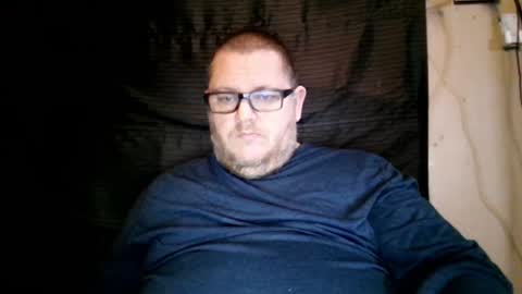 The hopeless romantic online show from 01-12-25, 02:56