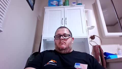 The hopeless romantic online show from 10-13-25, 06:35