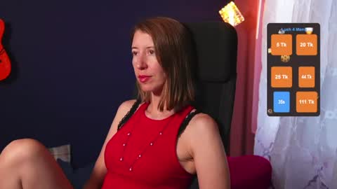 Snapshot of creme_dela_creme chatting on 07-21-26, 02:58 Quinn de la Creme online show from 07-21-26, 02:58