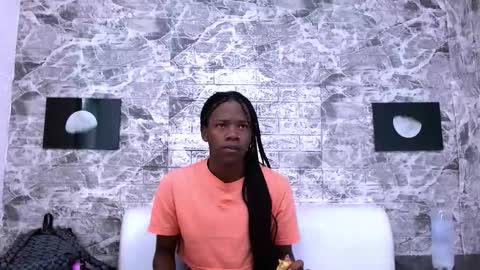 Snapshot of criisbrown_ chatting on 11-22-25, 10:03 CriisBrown online show from 11-22-25, 10:03