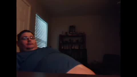 Snapshot of crimsonducki chatting on 10-10-25, 01:10 Duckie online show from 10-10-25, 01:10