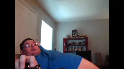 Snapshot of crimsonducki chatting on 10-11-25, 05:44 Duckie online show from 10-11-25, 05:44