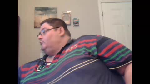 Snapshot of crimsonducki chatting on 10-14-25, 05:03 Duckie online show from 10-14-25, 05:03