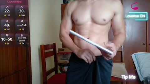 cris2428 online show from 05-12-26, 02:58
