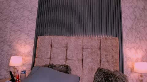 Cristina Sweet online show from 01-10-25, 05:13