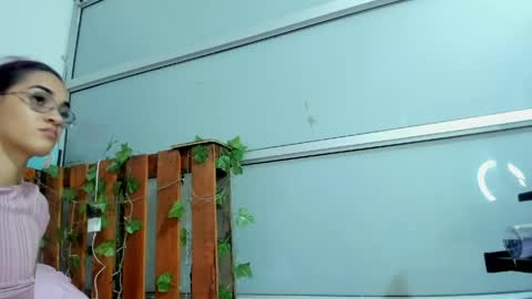 Snapshot of cris_dulce chatting on 04-01-26, 05:54 cris_dulce online show from 04-01-26, 05:54