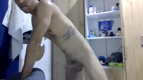 crisespitia25 online show from 04-03-26, 05:33