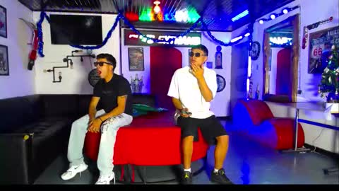 Snapshot of crismens chatting on 12-21-25, 08:05 crismens online show from 12-21-25, 08:05