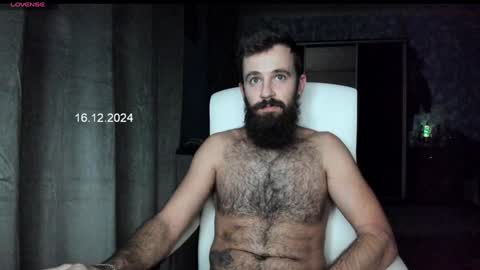 Snapshot of crissstud chatting on 12-19-24, 11:25 Criss online show from 12-19-24, 11:25